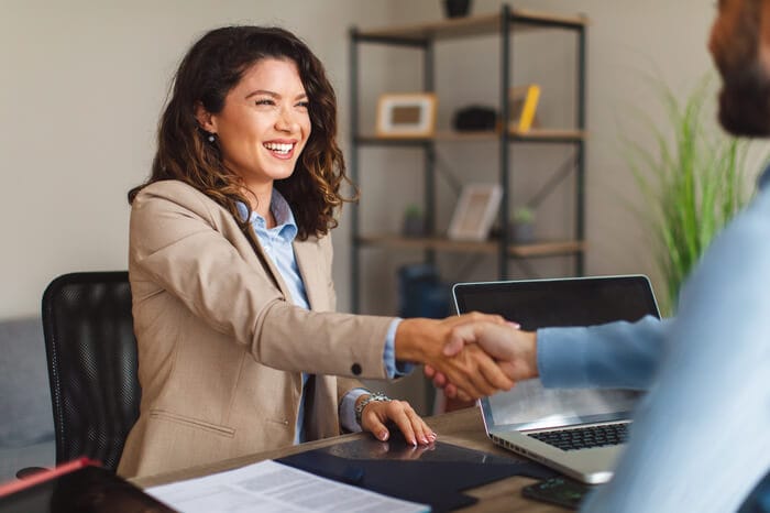 Navigating a Corporate Lease: Airbnb Do’s and Don’ts