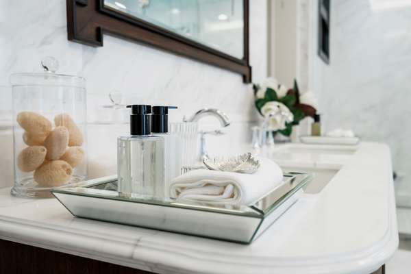 What Is an Amenity Fee? Hotels, Apartments, and Vacation Rentals Explained